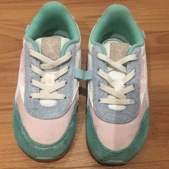 Puma Kids Shoes - Mint Green and Pink - Picture 2 of 4
